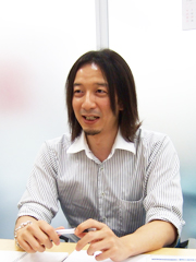 矢部 良久 氏